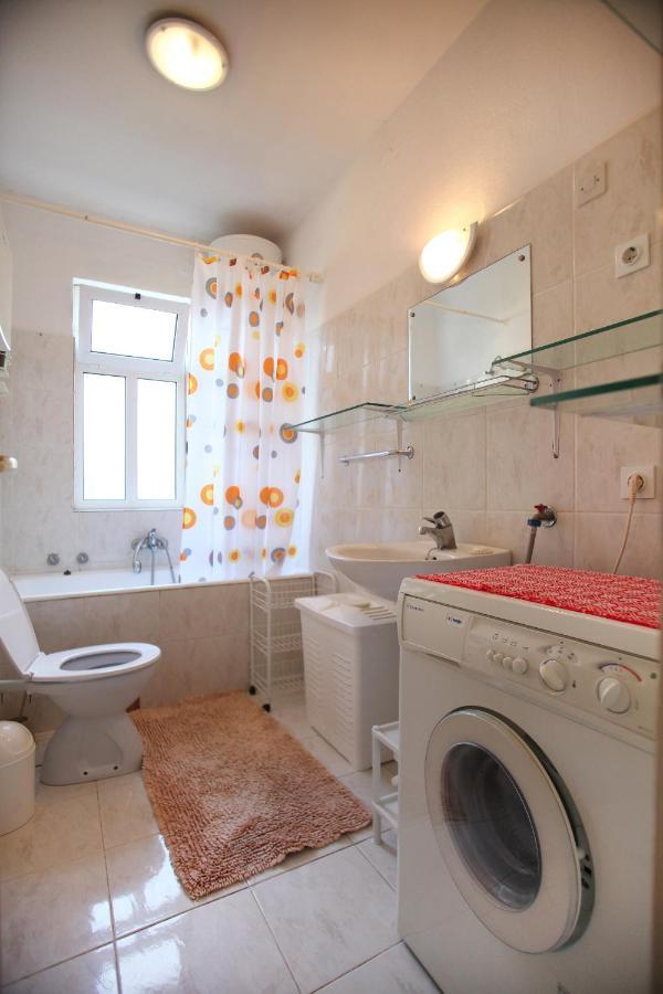 Apartments By The Sea Trogir - 15011 Extérieur photo
